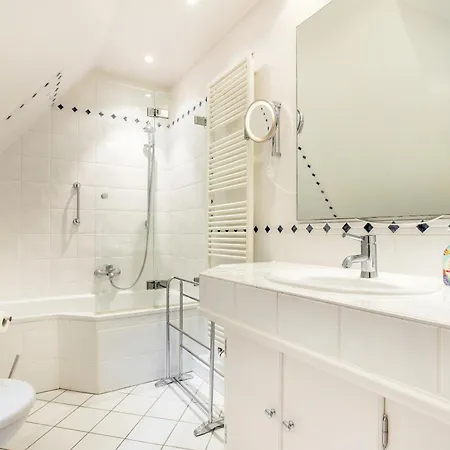 Tuechter * カイトゥム